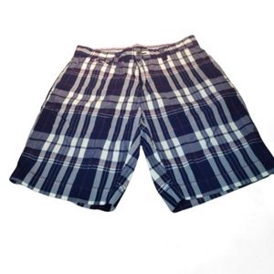Tommy Hilfiger shorts - size 30